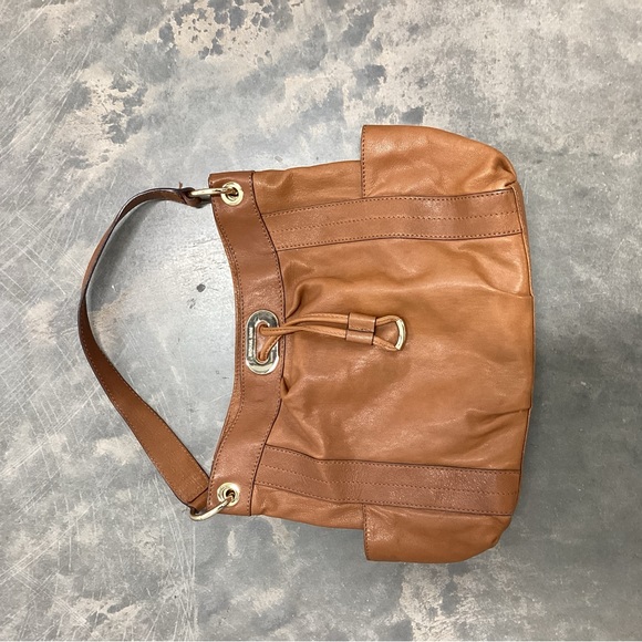 This is Michael kros - Picture 9 of 15